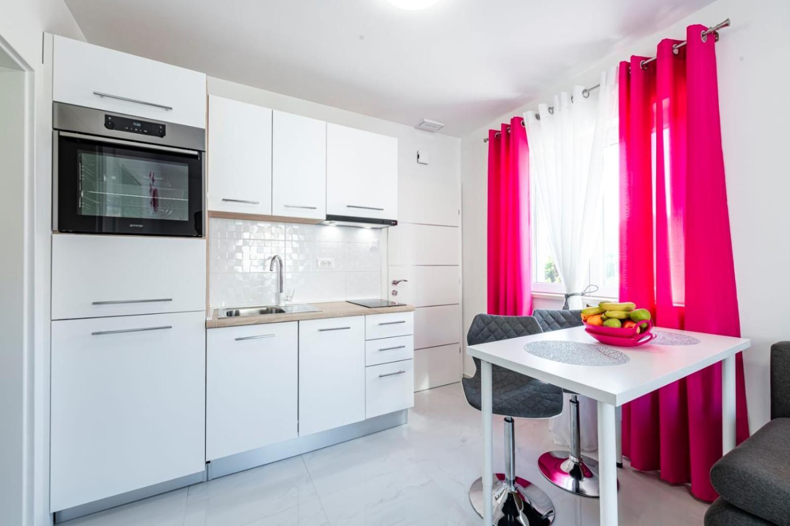 Apartments Kiki Mlini Exteriér fotografie